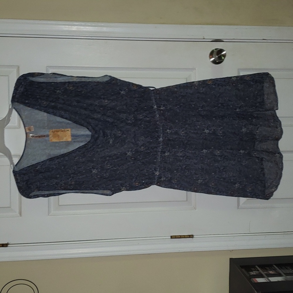 eyeshadow dress shell